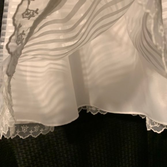 Girls size 10 White Dress: First Communion, Flower Girl, Wedding, Formal, etc. - Picture 7 of 12